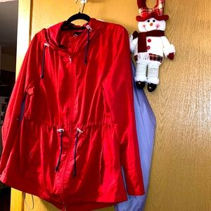 Read large spring jacket size 12 to 14 large weather tamer Parker in a pocket